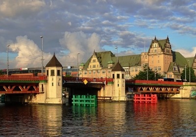 zamkowe mury w szczecinie